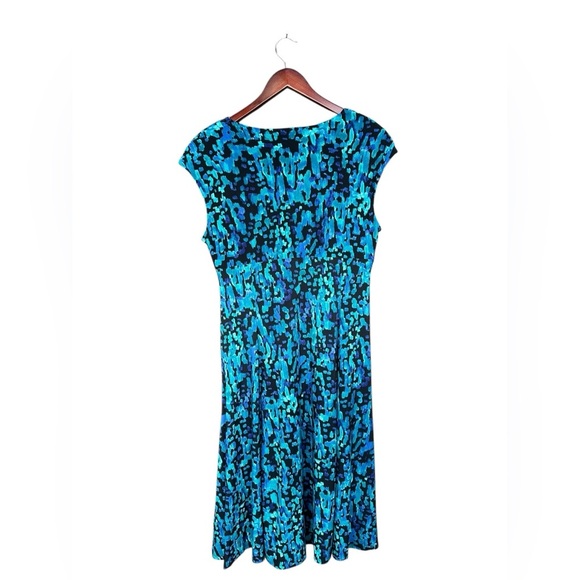 Chaps Women’s V Neck Blue Green Geometric Stretchy A Line Dress Size Large - Picture 3 of 5